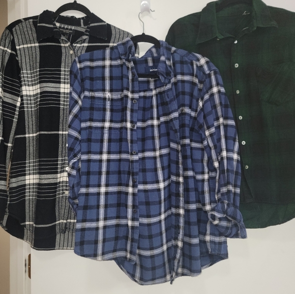 3 Flannels - Picture 3 of 3